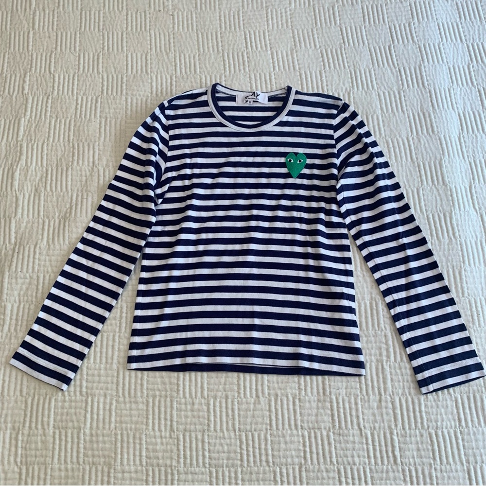 Comme des Garcons Kids Navy and White Striped Tee with Green Heart